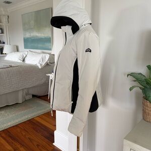 Women's White and Black Ski Jacket